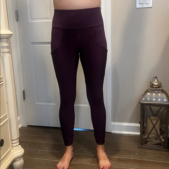 ALO Yoga Plum Leggings - Picture 2 of 10
